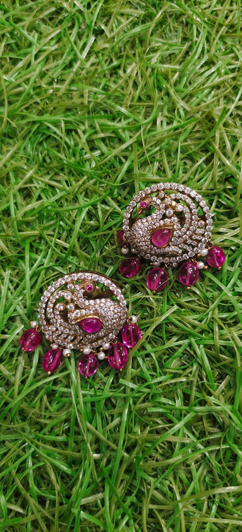 Breezy Shine Victorian Studs