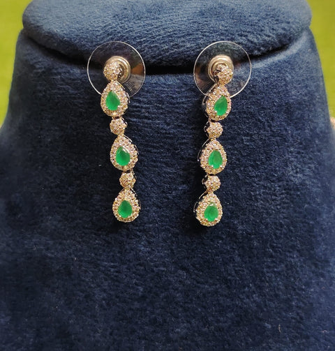 Fine Green Stone Silver Necklace Set