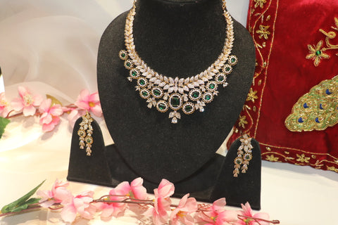 Emerald with silver stone gold necklace set