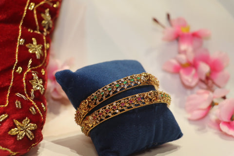 Emerald fuchsia gold temple Bangle set