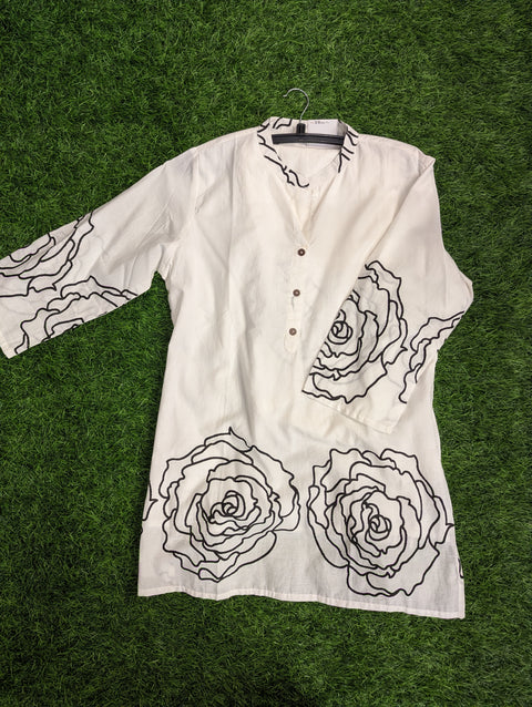 Cotton Printed Kurthi | White with Black Flowers (32)