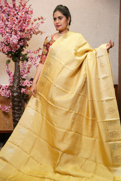 Munga silk with satin boder