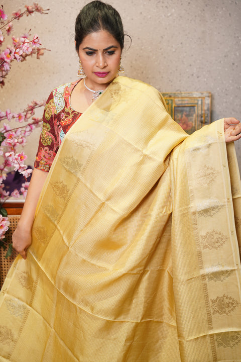 Munga silk with satin boder
