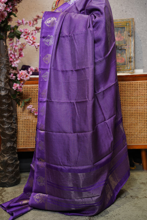 Munga silk with satin boder