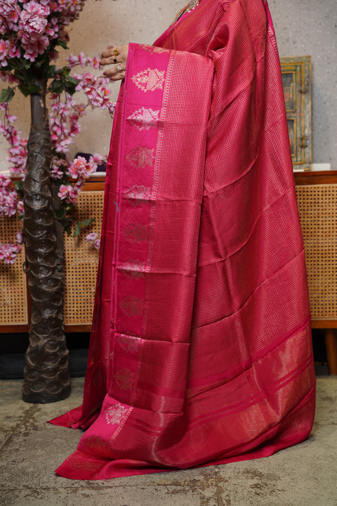 Munga silk with satin boder