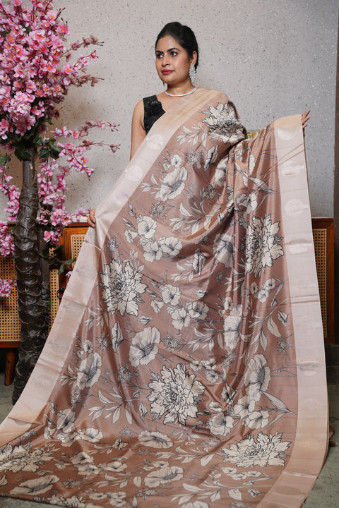 Banaras digital print with satin boder