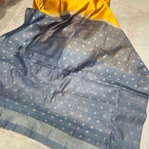 Banarasi sarees with kalamkari border